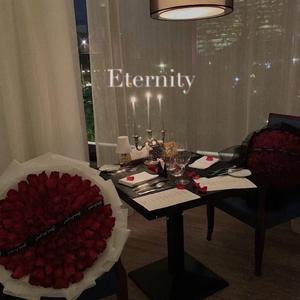 男人吃奶揉捏奶视频
