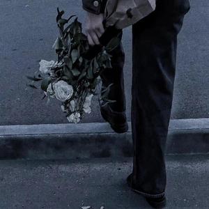 男人吃奶揉捏奶视频
